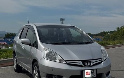 Honda Fit Shuttle I рестайлинг, 2013 год, 870 000 рублей, 1 фотография
