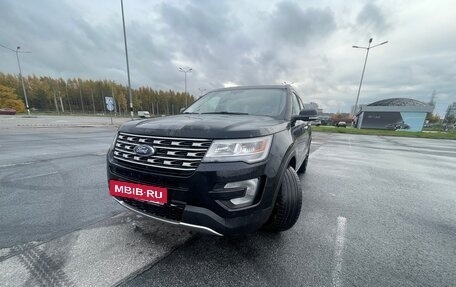 Ford Explorer VI, 2017 год, 2 910 000 рублей, 3 фотография