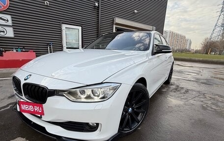 BMW 3 серия, 2013 год, 1 495 000 рублей, 14 фотография