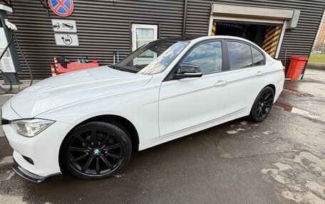 BMW 3 серия, 2013 год, 1 495 000 рублей, 15 фотография