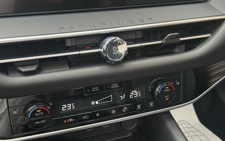 Nissan Pathfinder, 2025 год, 5 270 000 рублей, 16 фотография