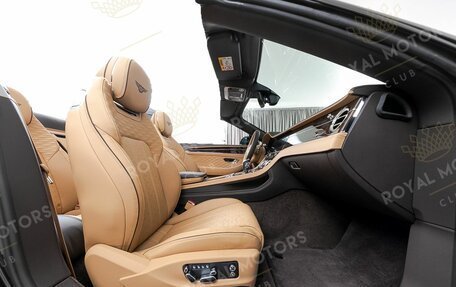 Bentley Continental GT, 2025 год, 42 000 000 рублей, 14 фотография