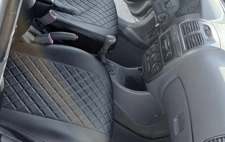 Hyundai Accent II, 2004 год, 330 000 рублей, 5 фотография