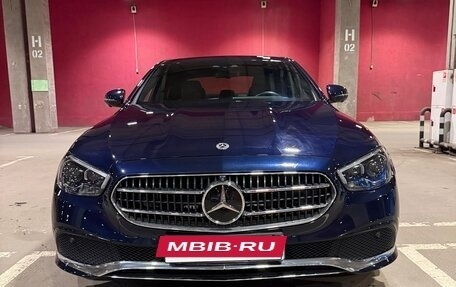 Mercedes-Benz E-Класс, 2021 год, 5 600 000 рублей, 2 фотография