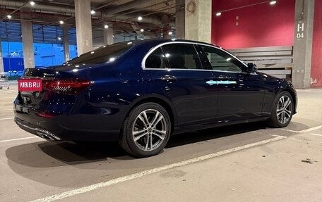 Mercedes-Benz E-Класс, 2021 год, 5 600 000 рублей, 8 фотография