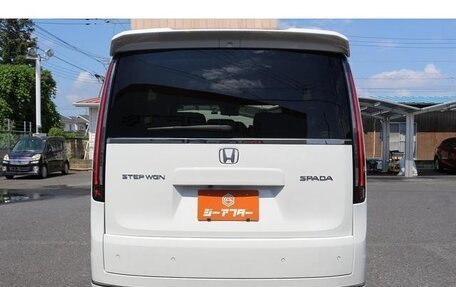 Honda Stepwgn, 2023 год, 2 145 000 рублей, 6 фотография