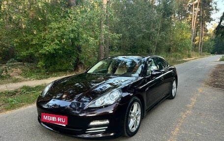 Porsche Panamera II рестайлинг, 2011 год, 2 050 000 рублей, 2 фотография