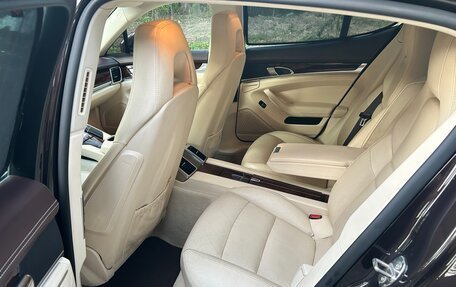 Porsche Panamera II рестайлинг, 2011 год, 2 050 000 рублей, 13 фотография