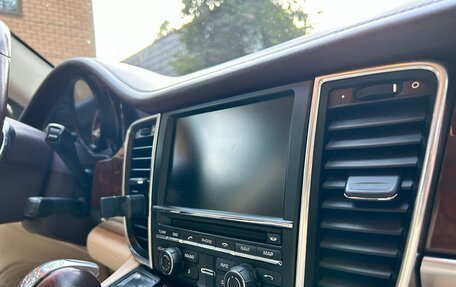 Porsche Panamera II рестайлинг, 2011 год, 2 050 000 рублей, 26 фотография