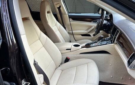 Porsche Panamera II рестайлинг, 2011 год, 2 050 000 рублей, 22 фотография