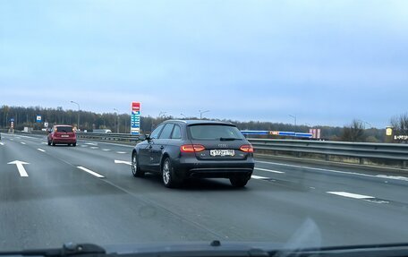 Audi A4, 2014 год, 1 600 000 рублей, 10 фотография