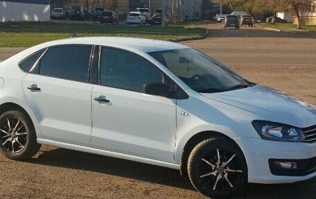 Volkswagen Polo VI (EU Market), 2019 год, 930 000 рублей, 2 фотография