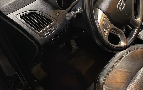Hyundai ix35 I рестайлинг, 2012 год, 1 550 000 рублей, 19 фотография