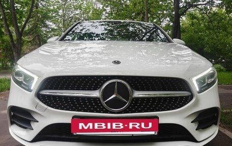 Mercedes-Benz A-Класс, 2019 год, 2 250 000 рублей, 7 фотография