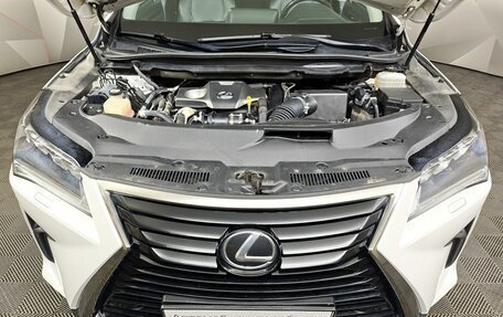 Lexus RX IV рестайлинг, 2018 год, 3 695 000 рублей, 11 фотография