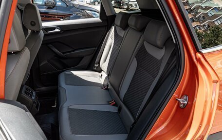 Volkswagen Taos, 2021 год, 2 350 000 рублей, 9 фотография