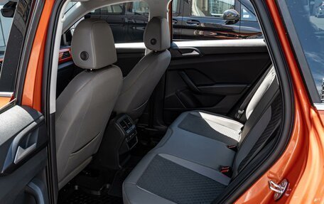 Volkswagen Taos, 2021 год, 2 350 000 рублей, 11 фотография