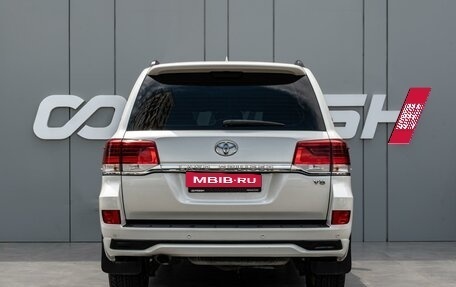 Toyota Land Cruiser 200, 2015 год, 4 995 000 рублей, 4 фотография