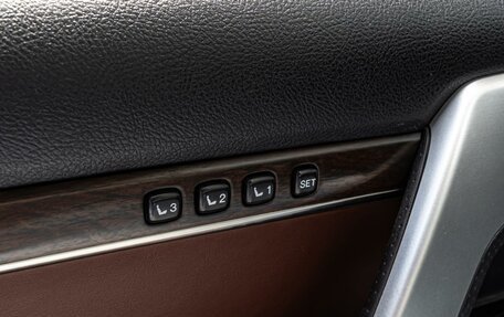 Toyota Land Cruiser 200, 2015 год, 4 995 000 рублей, 20 фотография
