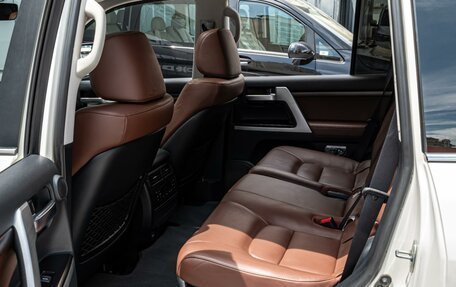 Toyota Land Cruiser 200, 2015 год, 4 995 000 рублей, 11 фотография
