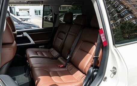 Toyota Land Cruiser 200, 2015 год, 4 995 000 рублей, 9 фотография