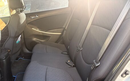 Hyundai Solaris II рестайлинг, 2014 год, 950 000 рублей, 6 фотография