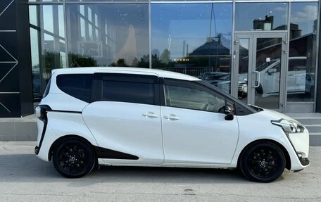 Toyota Sienta II, 2016 год, 1 300 000 рублей, 4 фотография