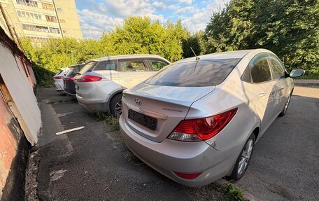 Hyundai Solaris II рестайлинг, 2014 год, 950 000 рублей, 2 фотография