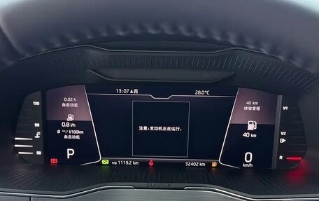 Skoda Superb III рестайлинг, 2023 год, 1 800 000 рублей, 9 фотография