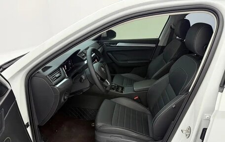 Skoda Superb III рестайлинг, 2023 год, 1 800 000 рублей, 11 фотография