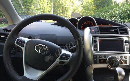 Toyota Verso I, 2012 год, 770 000 рублей, 4 фотография