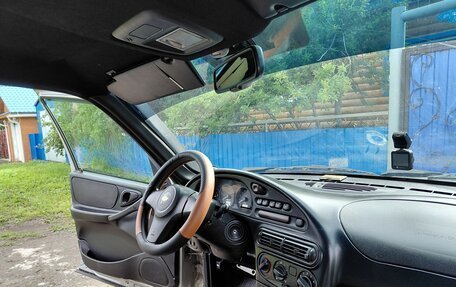 Chevrolet Niva I рестайлинг, 2017 год, 795 000 рублей, 2 фотография