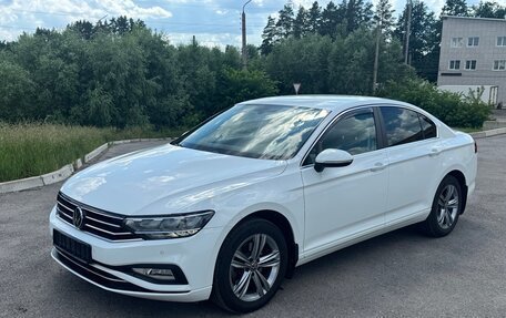 Volkswagen Passat B8 рестайлинг, 2021 год, 2 300 000 рублей, 9 фотография