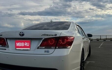 Toyota Crown, 2014 год, 1 950 000 рублей, 2 фотография