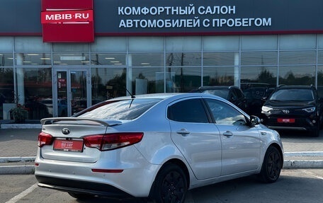 KIA Rio III рестайлинг, 2015 год, 960 000 рублей, 4 фотография