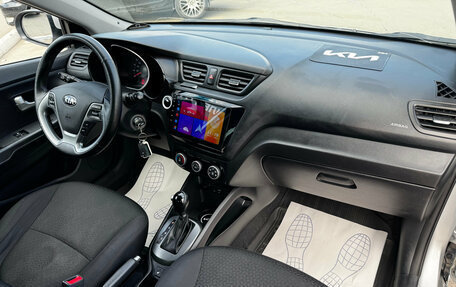 KIA Rio III рестайлинг, 2015 год, 960 000 рублей, 13 фотография