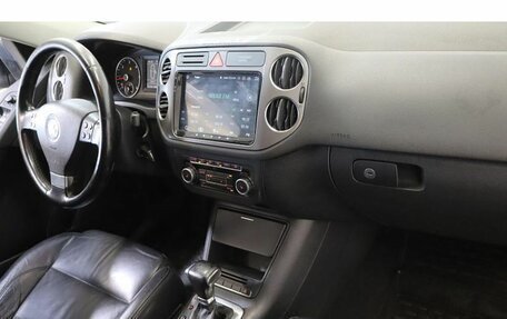 Volkswagen Tiguan I, 2010 год, 929 000 рублей, 5 фотография