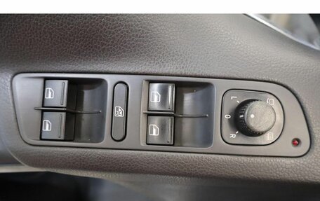 Volkswagen Tiguan I, 2010 год, 929 000 рублей, 13 фотография