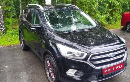 Ford Kuga III, 2018 год, 1 900 000 рублей, 1 фотография