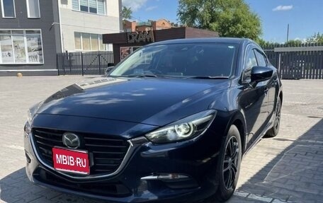Mazda Axela, 2016 год, 1 240 000 рублей, 1 фотография