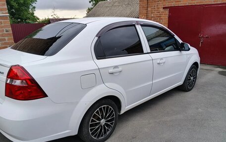 Chevrolet Aveo III, 2011 год, 555 000 рублей, 4 фотография