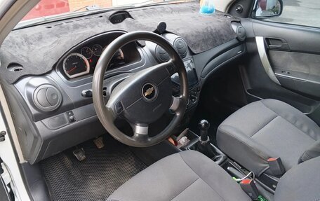 Chevrolet Aveo III, 2011 год, 555 000 рублей, 8 фотография
