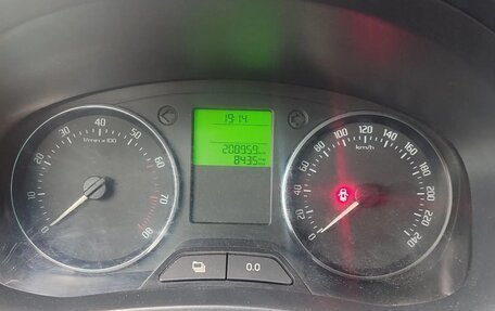 Skoda Fabia II, 2013 год, 680 000 рублей, 3 фотография