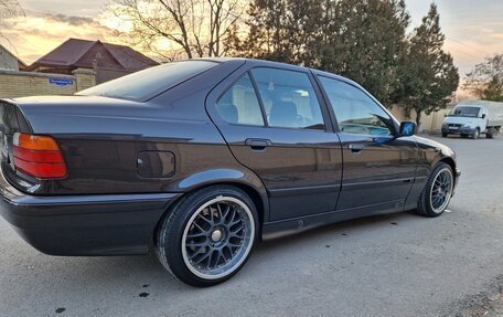 BMW 3 серия, 1993 год, 799 000 рублей, 13 фотография