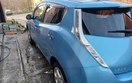 Nissan Leaf I, 2012 год, 1 150 000 рублей, 12 фотография