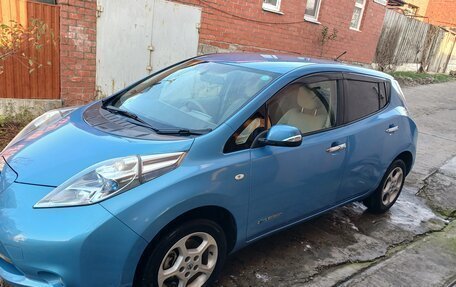 Nissan Leaf I, 2012 год, 1 150 000 рублей, 9 фотография