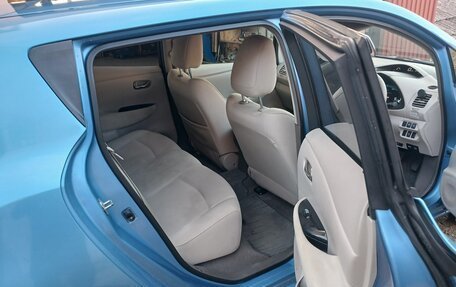 Nissan Leaf I, 2012 год, 1 150 000 рублей, 17 фотография