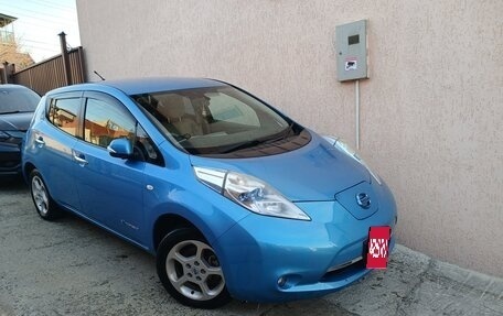Nissan Leaf I, 2012 год, 1 150 000 рублей, 19 фотография