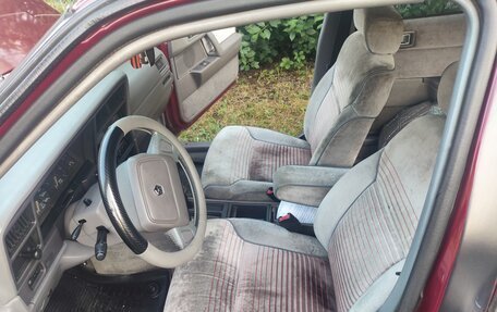 Chrysler Saratoga, 1991 год, 530 000 рублей, 13 фотография