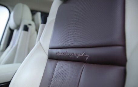 Land Rover Range Rover IV рестайлинг, 2014 год, 4 890 000 рублей, 25 фотография